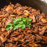 Vegane Döner Bowl - Räuchertofu braten